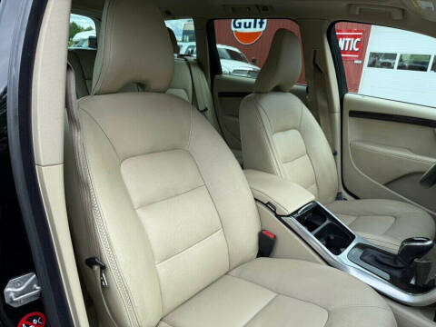 2016 Volvo XC70 T5 Premier