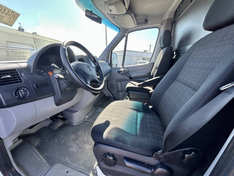2015 Mercedes-Benz Sprinter 2500