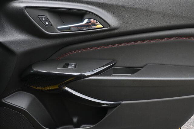 2024 Chevrolet Trax RS