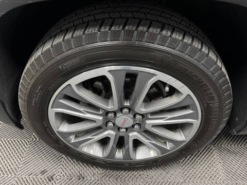 2017 GMC Acadia SLT-1