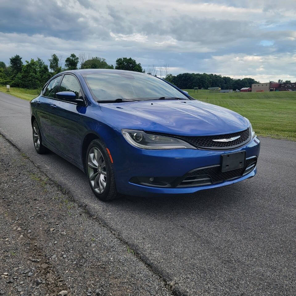 2015 Chrysler 200 for sale at Lucky One Auto Sales in Lafayette, NY