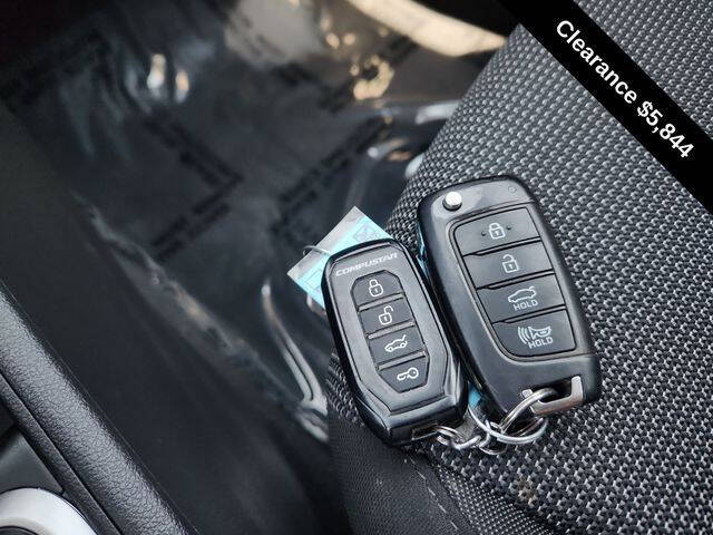 2021 Hyundai Accent SE