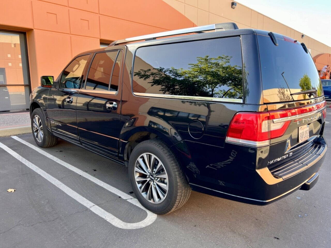 2015 Lincoln Navigator L for sale at Prestige Auto Group LLC in Sacramento, CA