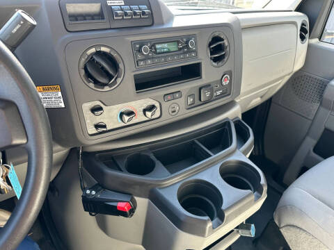 2025 Ford E-Series
