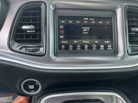 2020 Dodge Challenger SXT