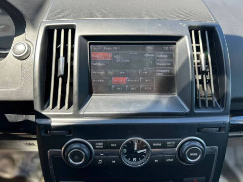 2013 Land Rover LR2 HSE LUX