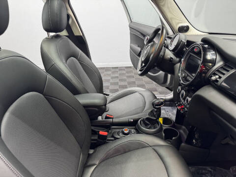 2019 MINI Hardtop 4 Door Cooper