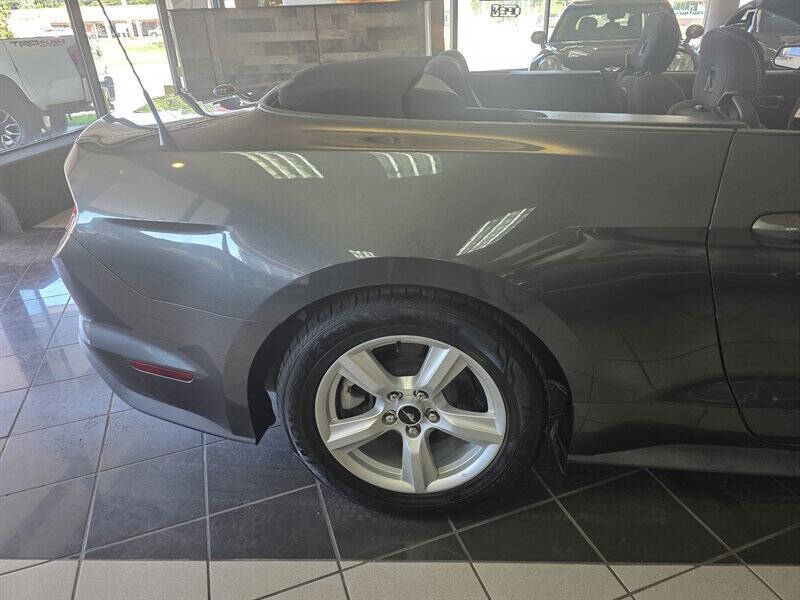 2019 Ford Mustang EcoBoost