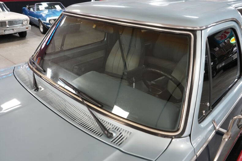 1987 Dodge Ramcharger 150