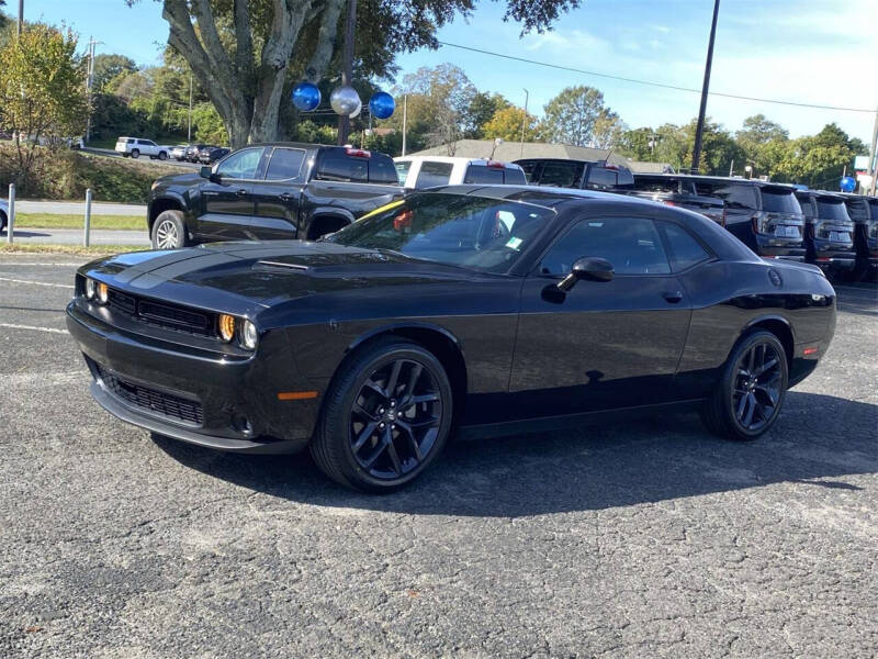 2022 Dodge Challenger SXT