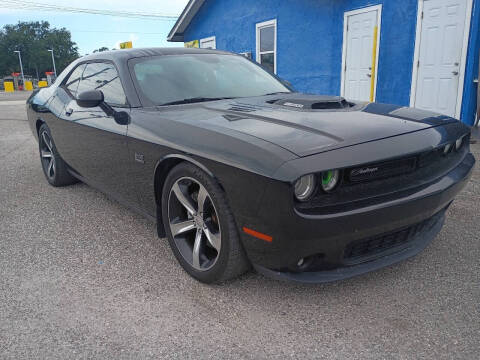 2016 Dodge Challenger R/T Shaker