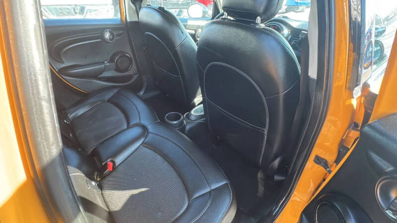 2015 MINI Hardtop 4 Door Cooper