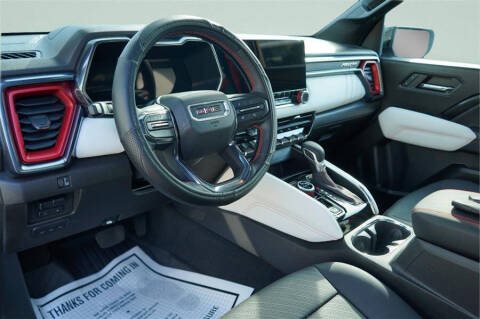 2024 GMC Canyon AT4X