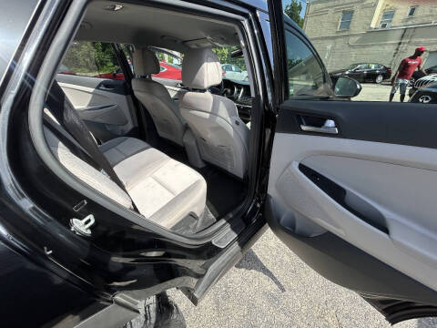 2016 Hyundai Tucson SE