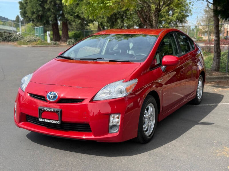 2010 Toyota Prius III