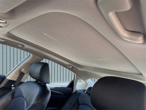 2020 Kia Cadenza Technology