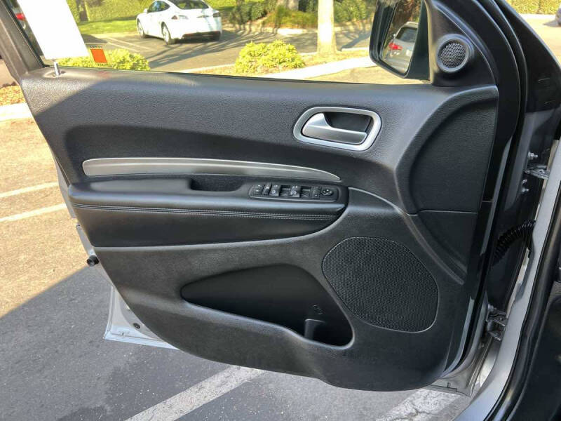 2020 Dodge Durango SXT Plus