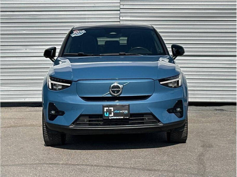 2022 Volvo C40 Recharge Pure Electric P8