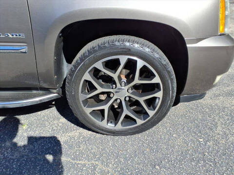 2011 Cadillac Escalade