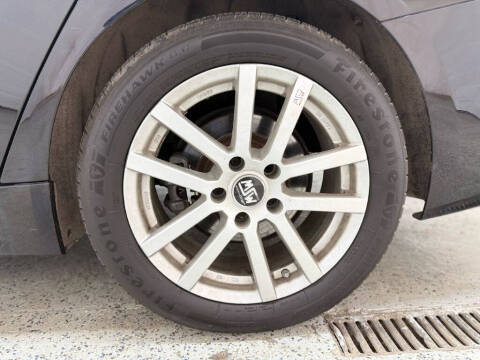 2013 BMW 3 Series 320i