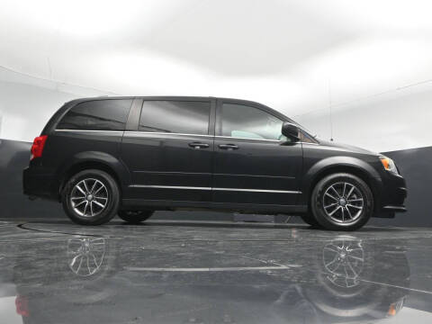 2016 Dodge Grand Caravan SXT Plus