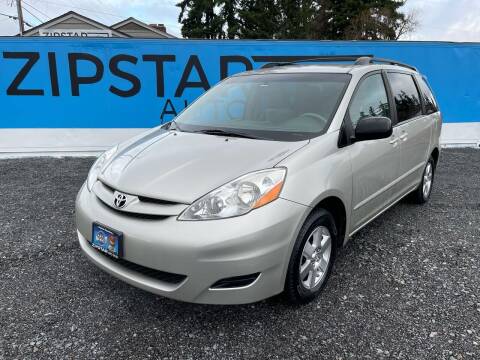 2009 Toyota Sienna for sale at Zipstar Auto Sales in Lynnwood WA