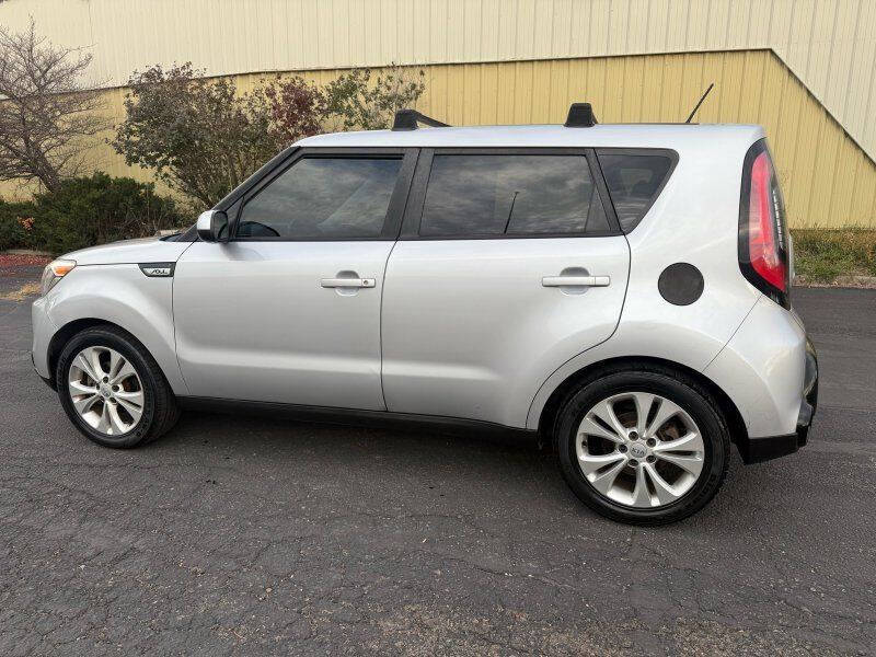 2016 Kia Soul +