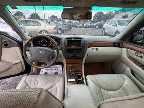 2004 Lexus LS 430
