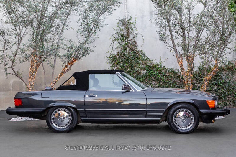 1986 Mercedes-Benz 560SL