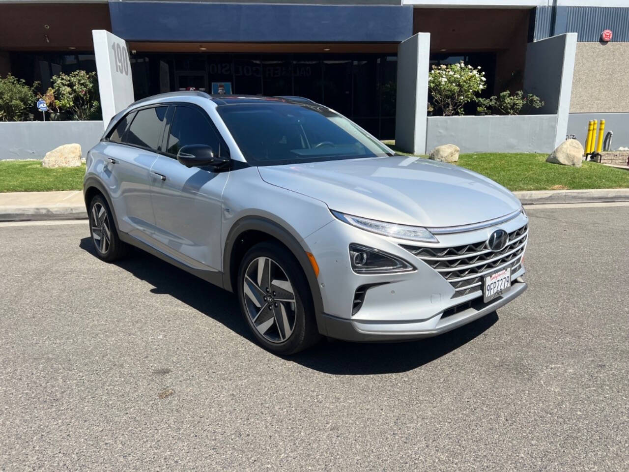 2019 Hyundai NEXO for sale at ZRV AUTO INC in Brea, CA