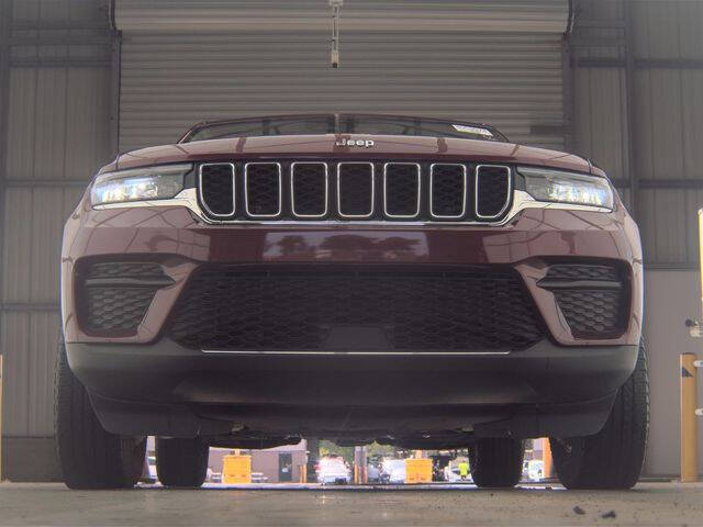 2023 Jeep Grand Cherokee Laredo