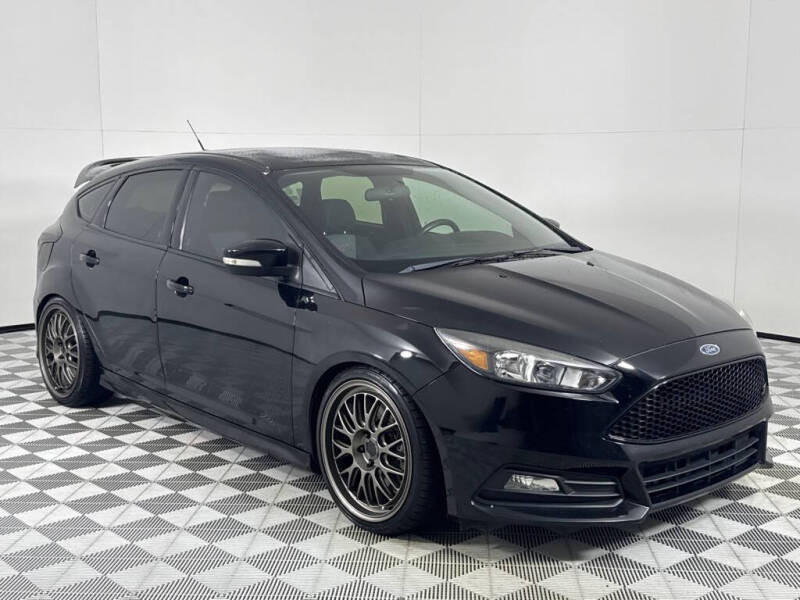 2017 Ford Focus ST
