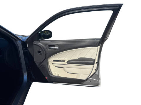 2016 Dodge Charger SXT