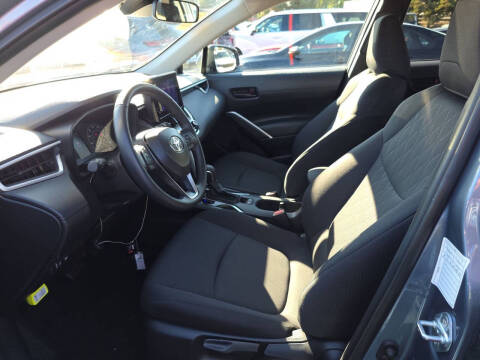 2025 Toyota Corolla Cross LE