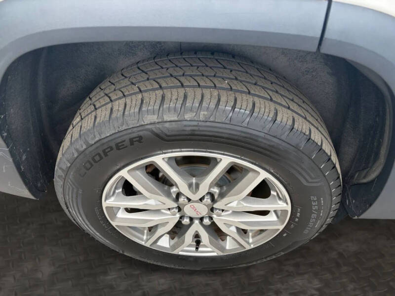 2019 GMC Acadia SLE-2