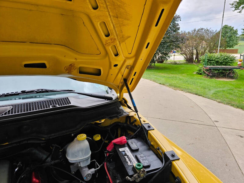 2005 Dodge Ram 1500 SRT-10