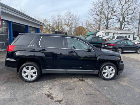 2017 GMC Terrain SLE-1
