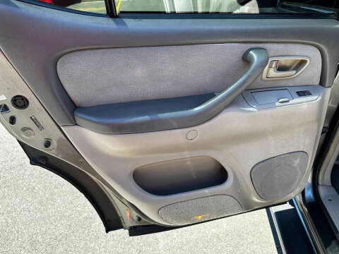 2007 Toyota Sequoia SR5