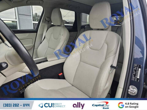 2023 Volvo XC60 B5 Plus Bright Theme