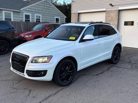 2011 Audi Q5 2.0T quattro Premium Plus