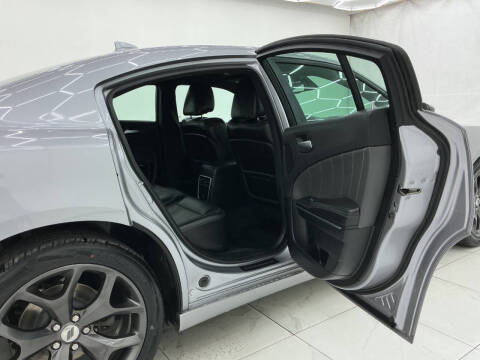2017 Dodge Charger SXT