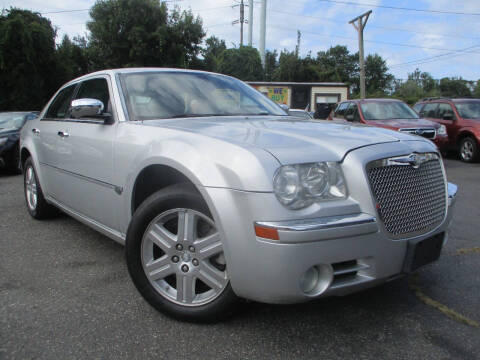 2006 Chrysler 300 for sale at Unlimited Auto Sales Inc. in Mount Sinai NY