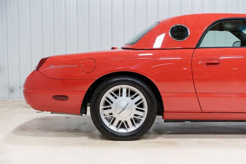 2002 Ford Thunderbird Deluxe