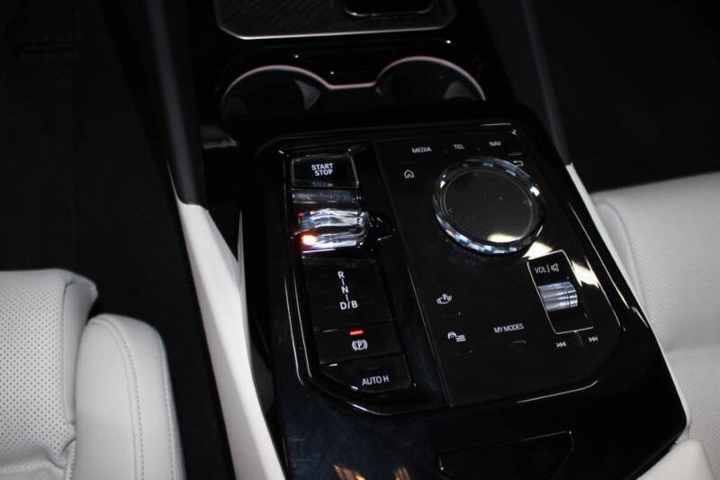 2024 BMW i5 eDrive40