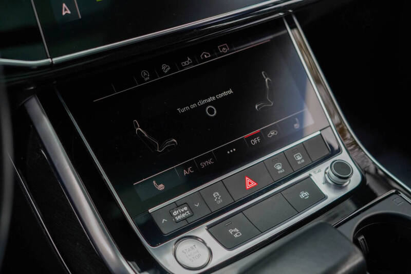 2019 Audi Q8 quattro Premium 55 TFSI