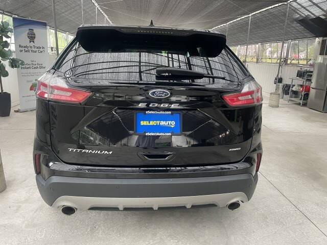 2022 Ford Edge Titanium