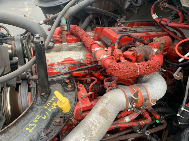 2012 Freightliner M2 106