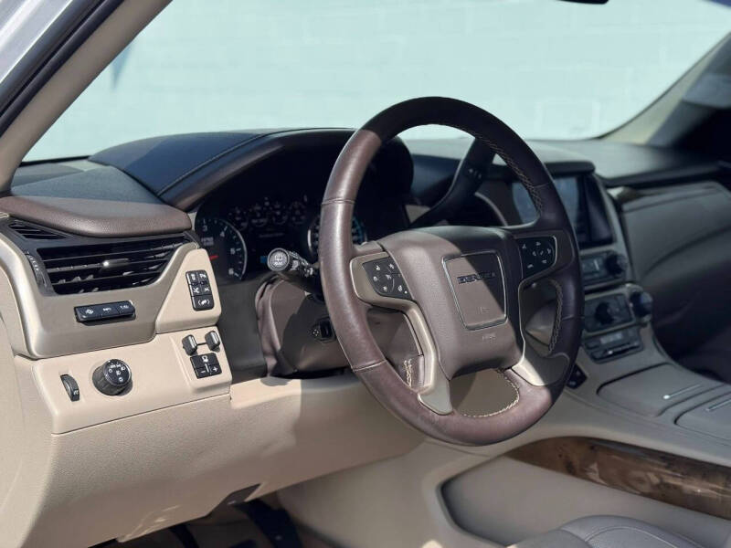 2017 GMC Yukon Denali