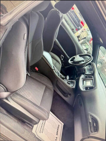 2017 Dodge Challenger SXT Plus