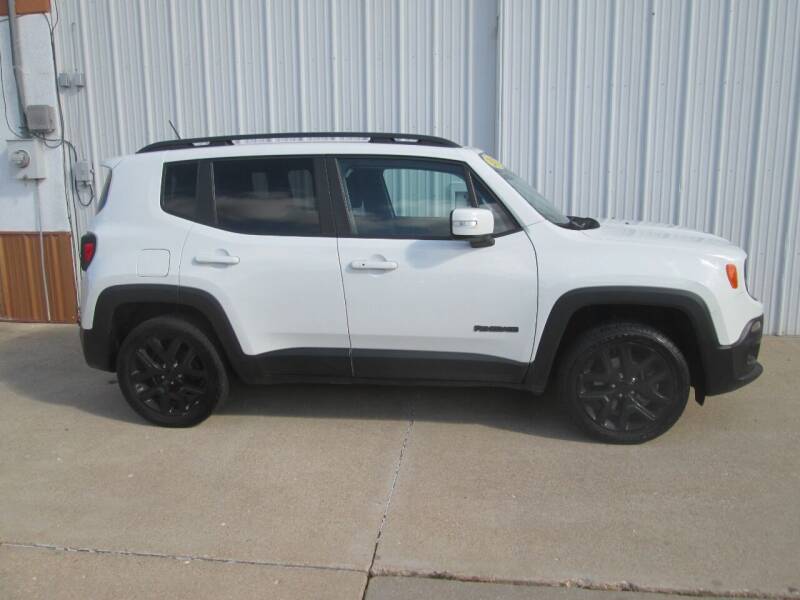 2017 Jeep Renegade for sale at Parkway Motors in Osage Beach MO